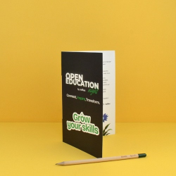 Carte prestige avec crayon à graines