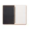 Un carnet , un Pin